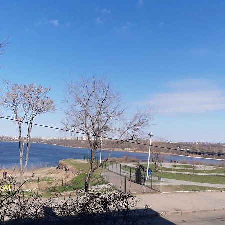 Apartment On Artyleriiska 2 With River View Mykolaiv Exterior photo